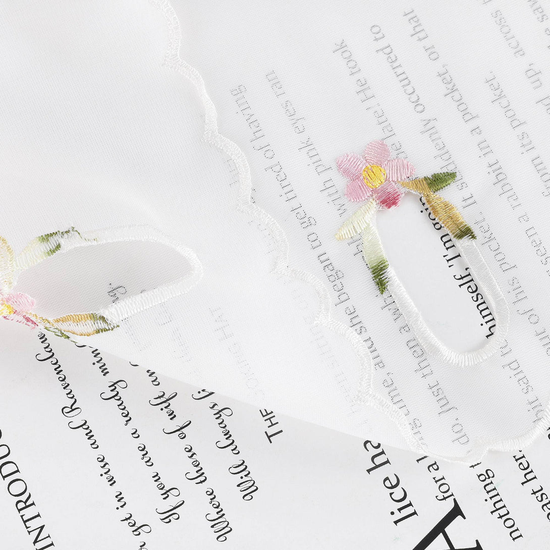 Scheibengardine mit gestickten Blumen und Blättern | Einzigartig handgefertigt - Joyswahl