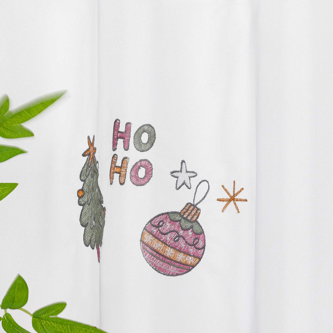 Scheibengardine Weihnachten Transparent Polyester mit rotem Rand und Stickerei Tannenbaum Weihnachtskugeln - Joyswahl