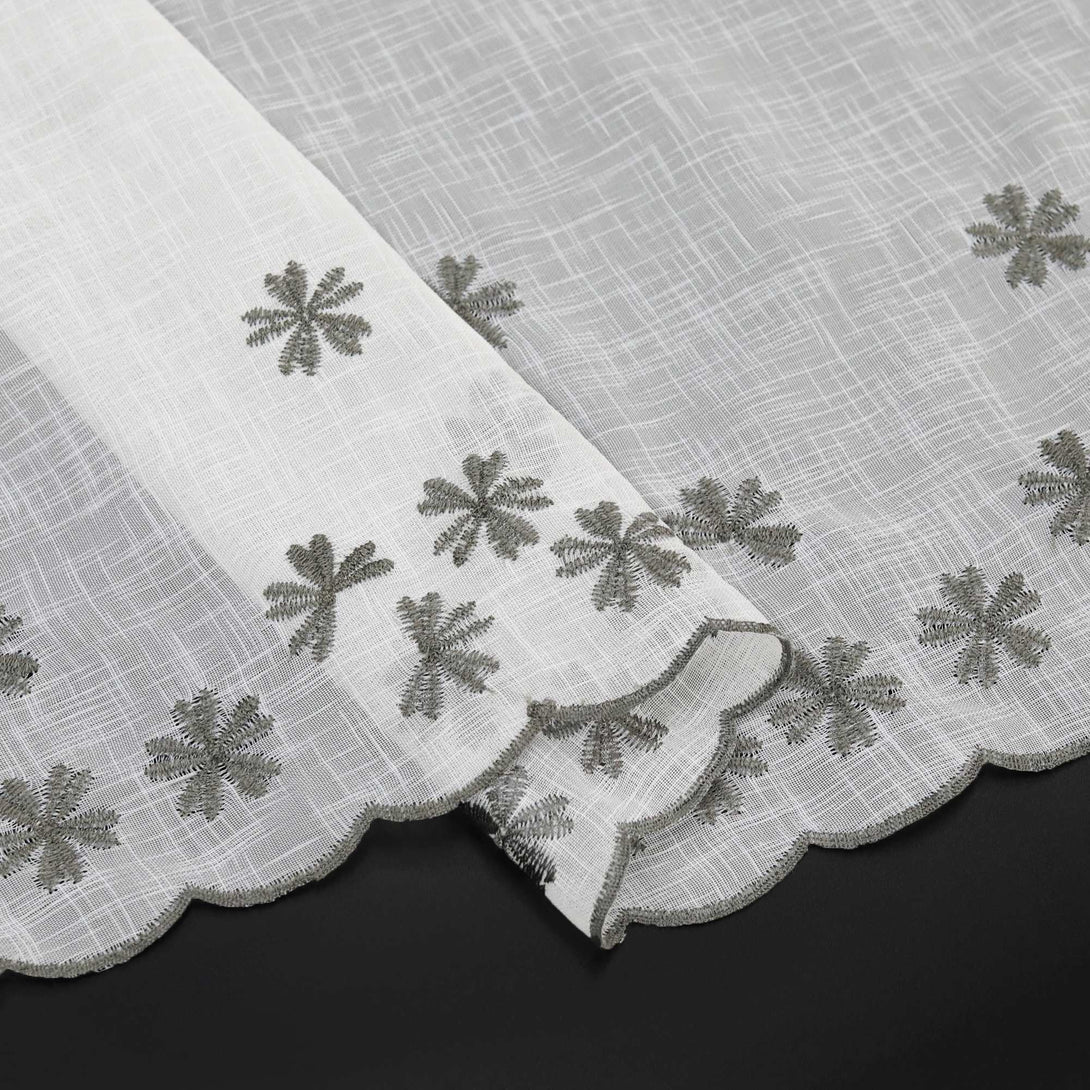 Scheibengardinen mit kleinen Blumenmuster Stickerei im Landhausstil - Joyswahl
