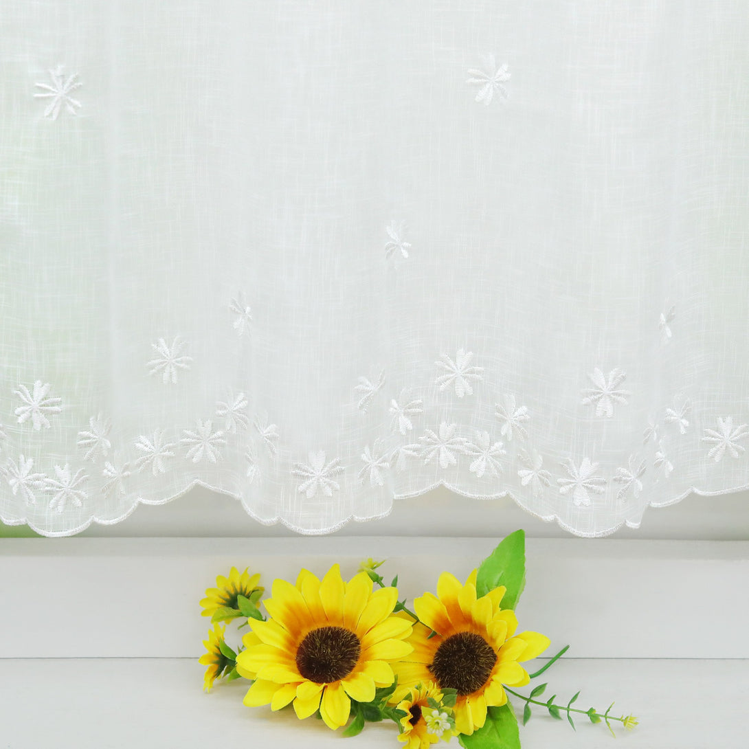 Scheibengardinen mit kleinen Blumenmuster Stickerei im Landhausstil - Joyswahl