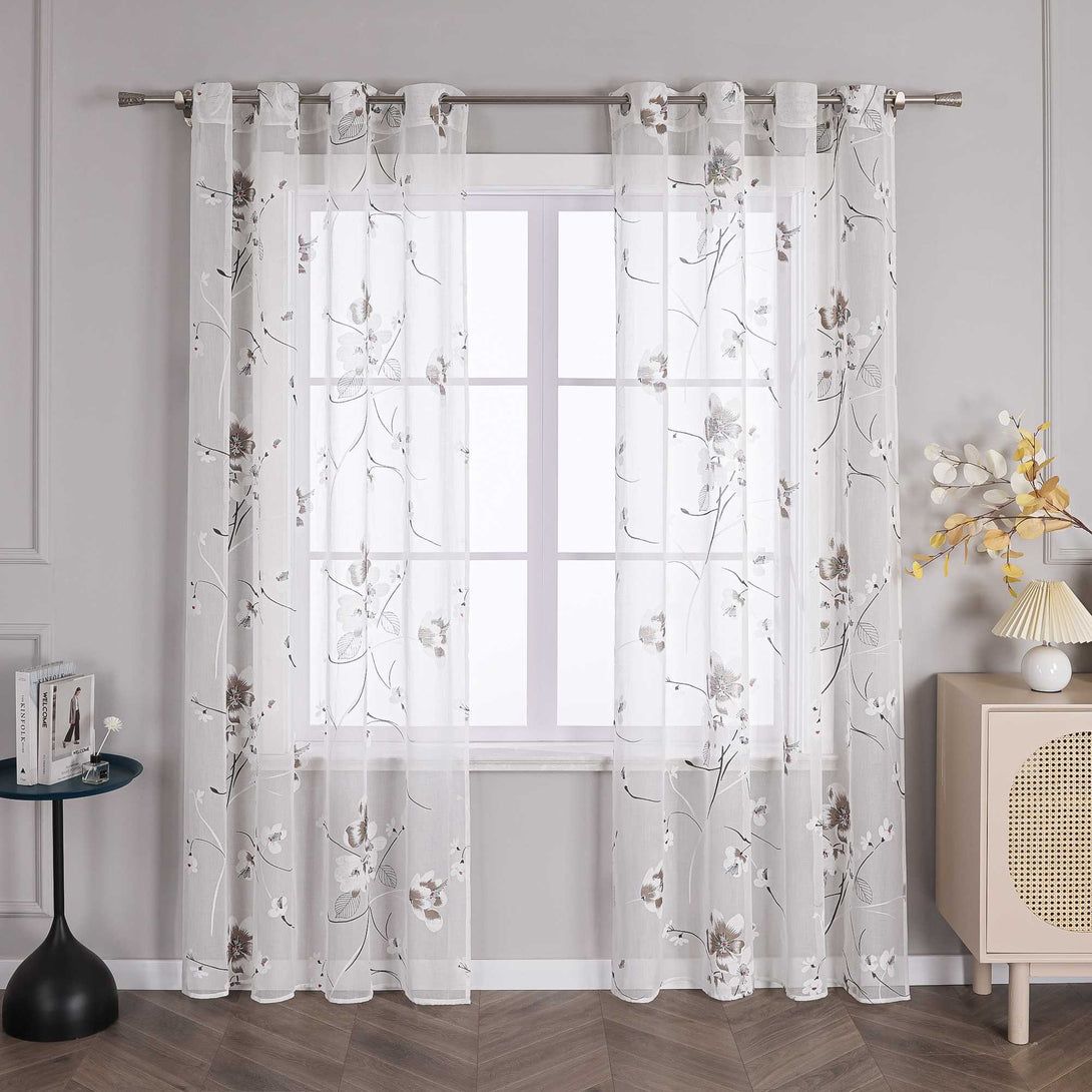 Transparent Vorang mit Kirschblüte Ösenschal 1 Stück